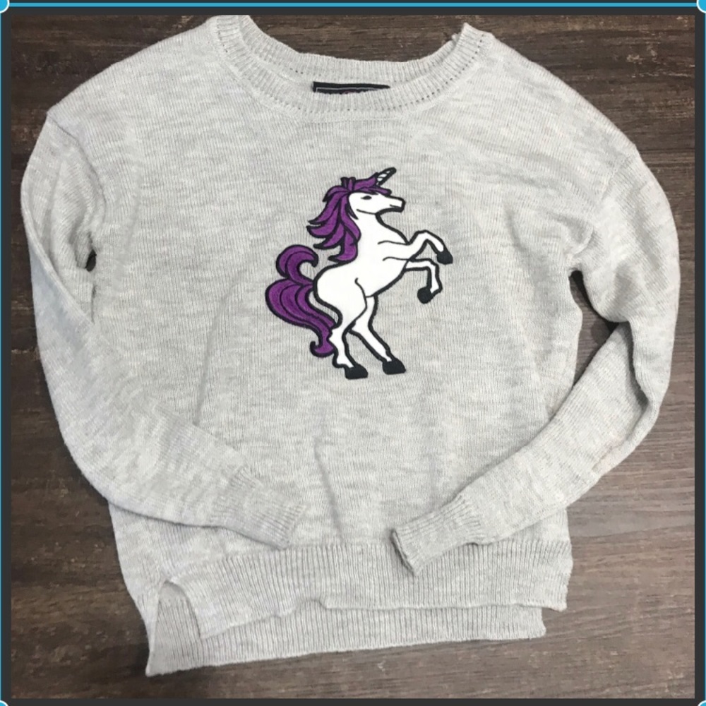 Polyester Gray unicorn sweater size S